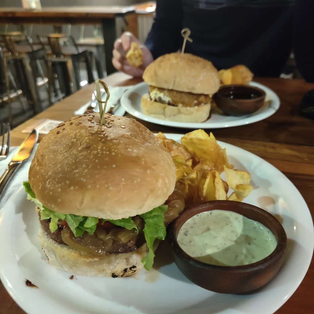 Burger et zou à l'aventure